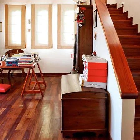 Periscope Villa