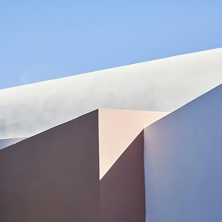 Periscope Villa *